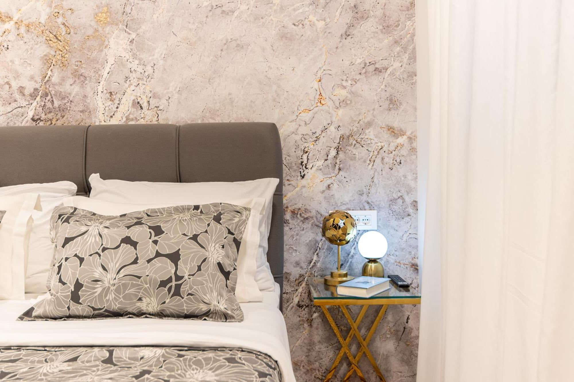 Golden Smile Apartment Сплит Екстериор снимка